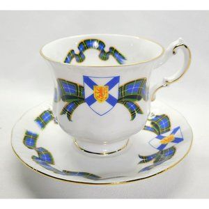 Vintage Nova Scotia teacup Paragon by appt of Queen
